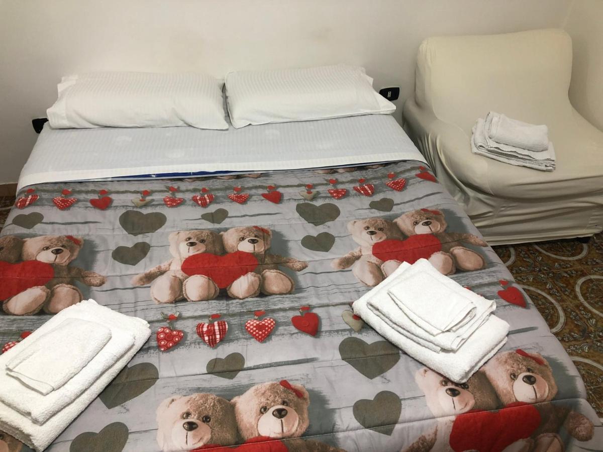 Quartieri Spagnoli Homecasa Vacanze ナポリ エクステリア 写真